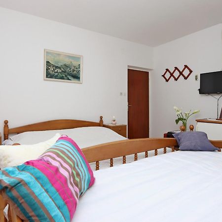Apartments And Rooms By The Sea Banjol, Rab - 19692 Номер фото