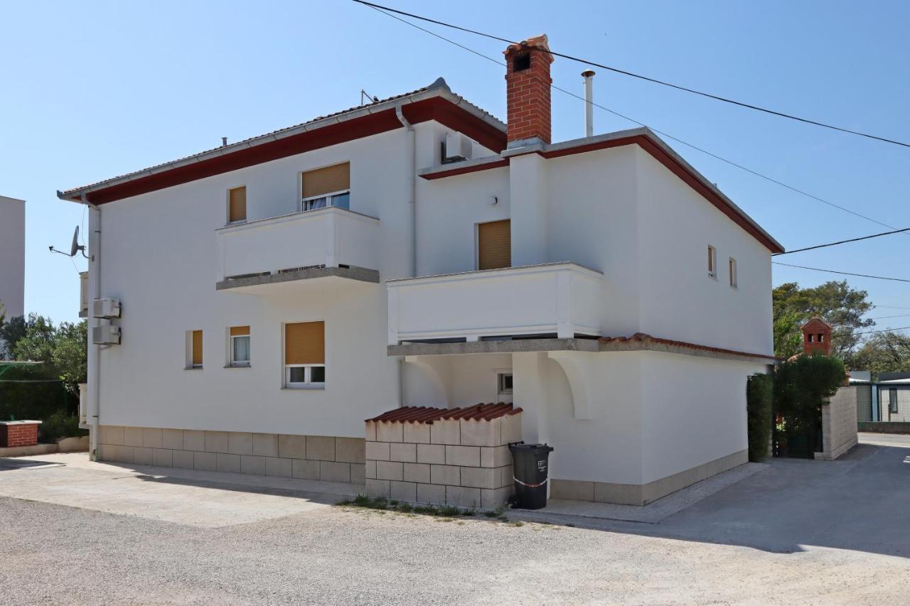 Apartments And Rooms By The Sea Banjol, Rab - 19692 Экстерьер фото