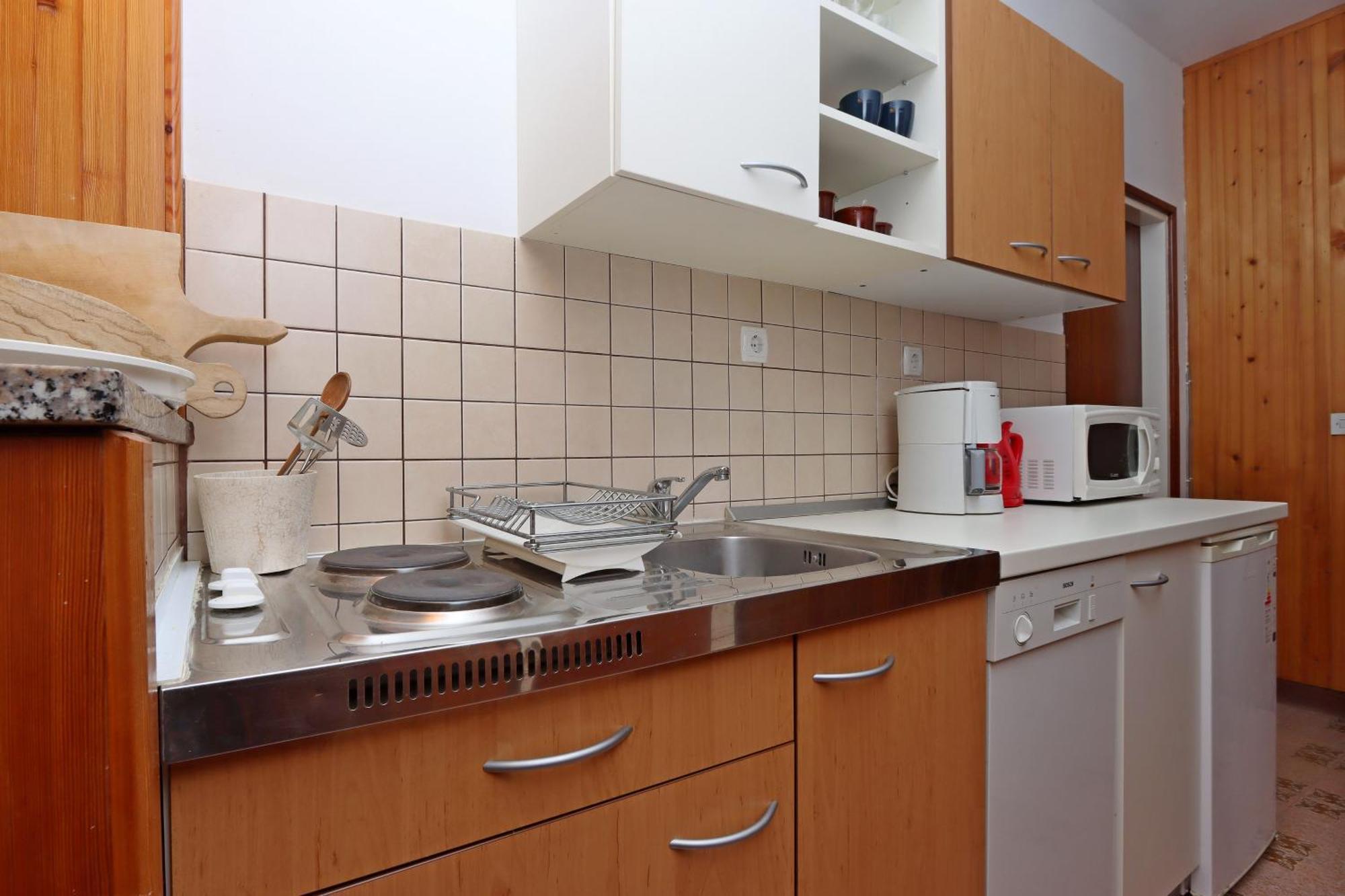 Apartments And Rooms By The Sea Banjol, Rab - 19692 Номер фото